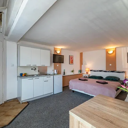 Elbrs Mariënbad